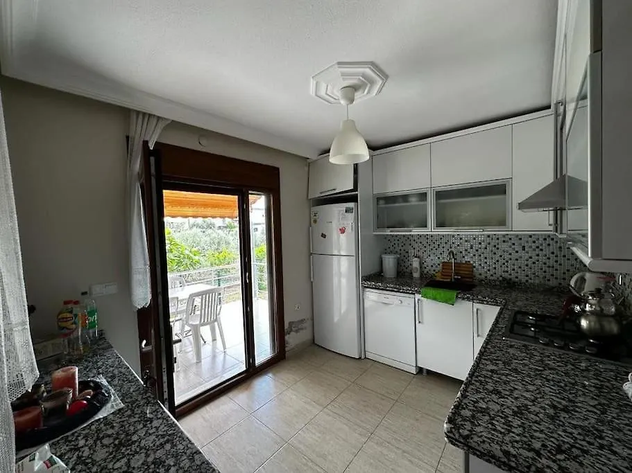 Denize Yakin Muestakil Tripleks Villa Dikili 0*,  Turkey