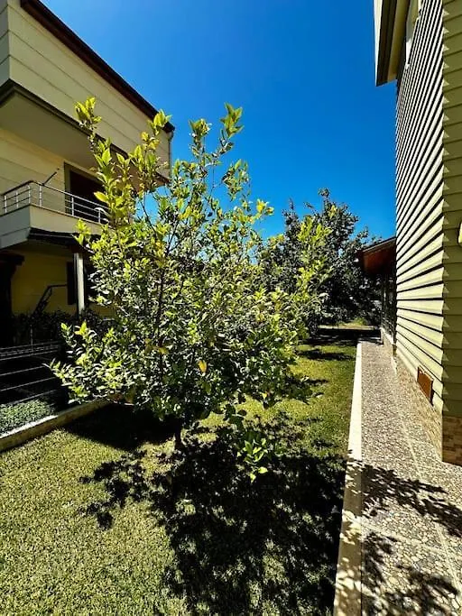 Denize Yakin Muestakil Tripleks Villa Dikili